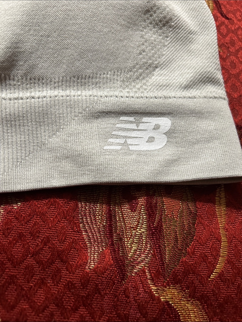 New Balance Large - Light Gray Crisscross Back Sports Bra - Picture 2 of 6